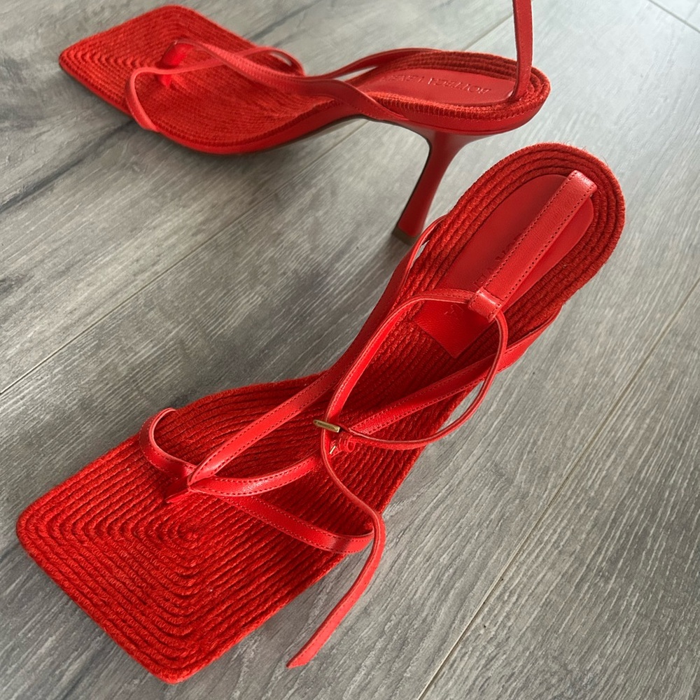 Bottega Red Strappy Square-Toe Sandals - Picture 3 of 5